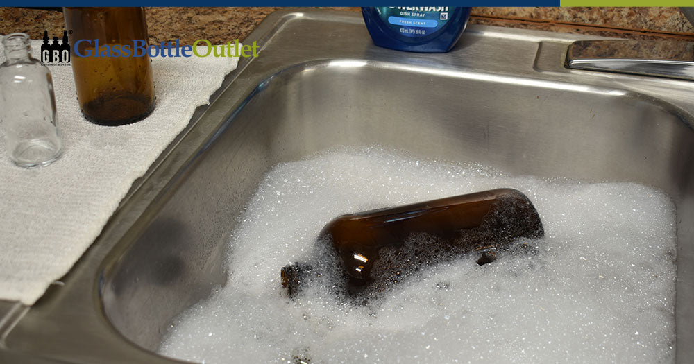 Tips for cleaning and maintaining glass bottles